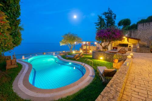 Villa Benele , Corfu