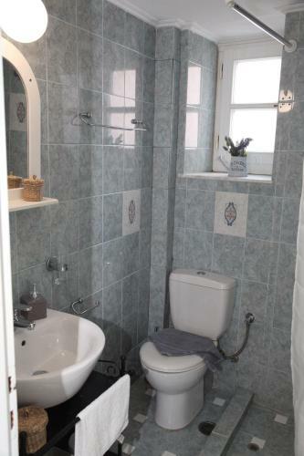 Hostal Fiera Guesthouse