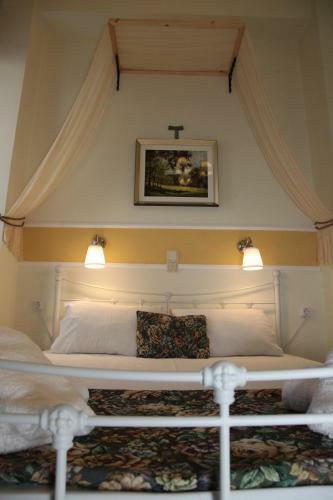 Hostal Fiera Guesthouse