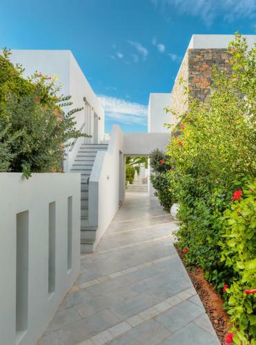 The Island Hotel - Adults Only -