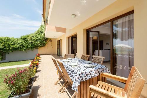 Beachfront Villa Posidi