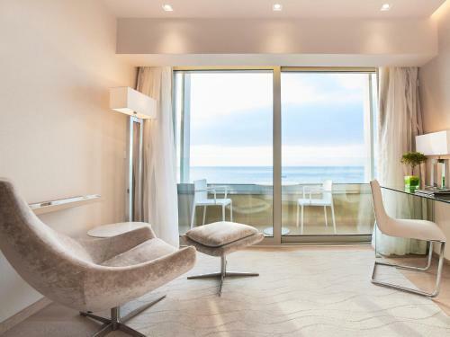 Hotel Abav2 Suites By Rodos Palace