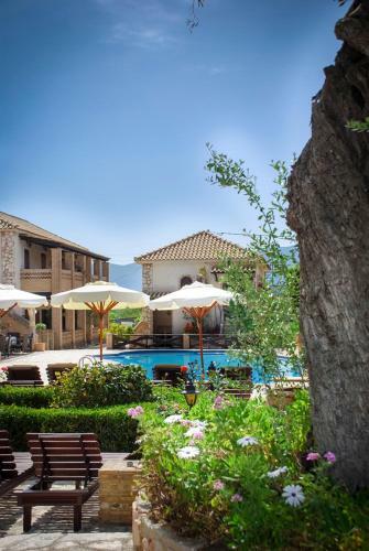 Garden Village Studios & Apartments
