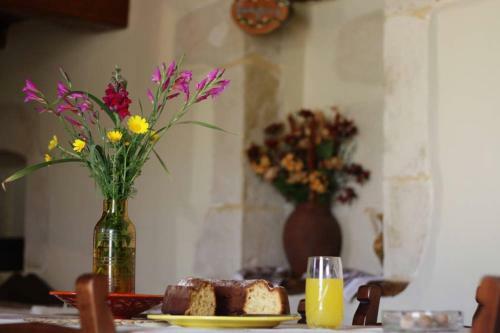Vassiliki Traditional House Mountain & Field View