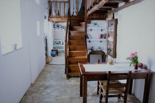 Theano Traditional House Mountain And Field View