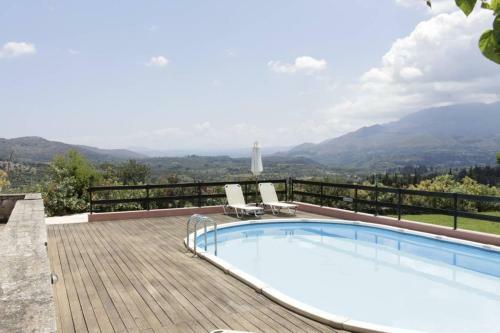 Theano Traditional House Mountain And Field View