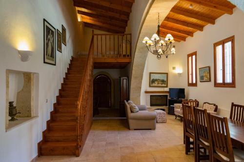 Villa Mylo