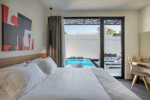Modern Minimalist Villa Helias