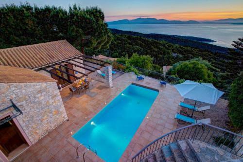 Katsarata Villa Sleeps 4 Pool Air Con Wifi