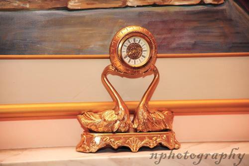 Alexandra's Art Apartment