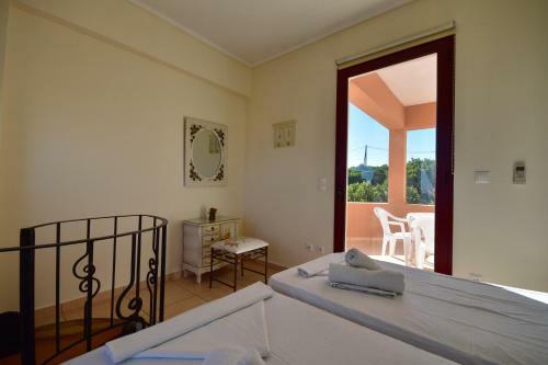 Anais Apartments