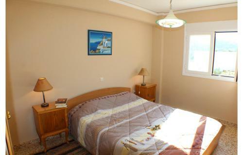 Apartment Aegina With Sea View IV