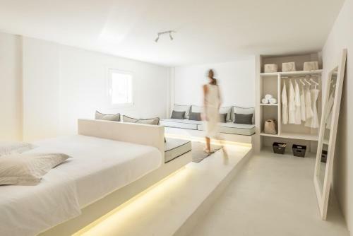 Eneos Kythnos Beach Villas-executive And Premium Villas