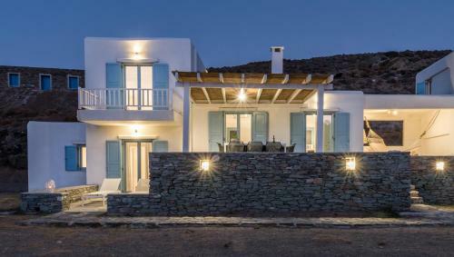 Eneos Kythnos Beach Villas-executive And Premium Villas