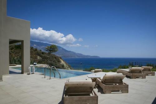 Kleismata Villa Sleeps 10 Pool Air Con Wifi