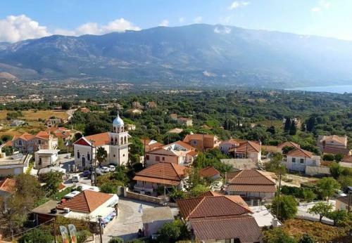 Villa In Kleismata Sleeps 5 Includes Swimming Pool And Air Con
