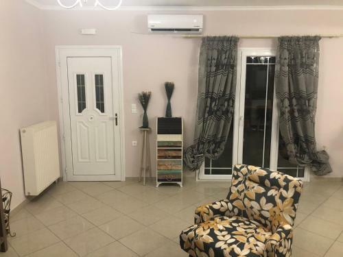 Apartamento Faidra's House