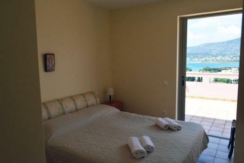 Villa Pink House With Panoramic View To Porto Rafti