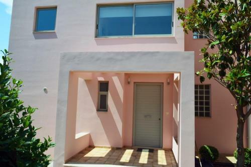 Villa Pink House With Panoramic View To Porto Rafti