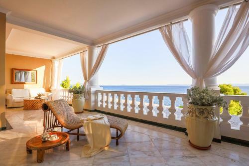 Metamorfosi Villa