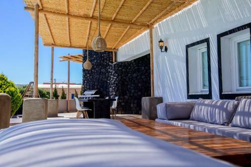 A&v Sea View Villa