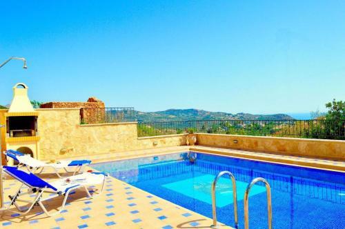 Villa Sevi Bella With Private Swimming Pool