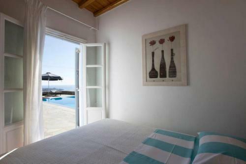 Mykonos Psarrou Villas For 18 People