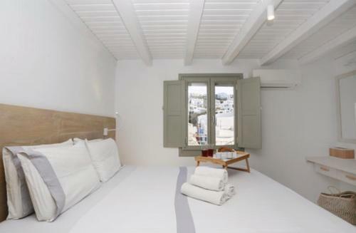 Sensation Three Level Villa In Mykonos Town