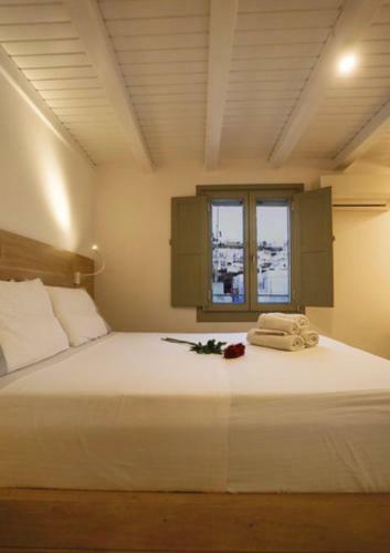 Sensation Three Level Villa In Mykonos Town