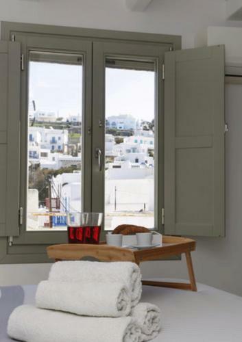 Sensation Three Level Villa In Mykonos Town