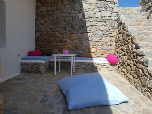 Mykonos Budget Rooms