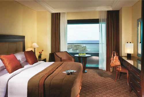 Hotel Raouche Arjaan By Rotana