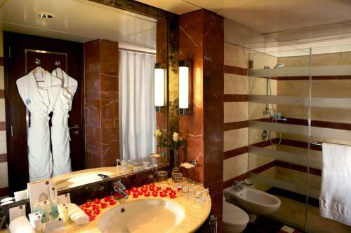 Hotel Raouche Arjaan By Rotana
