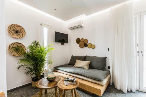 Hotel Naxian Secret