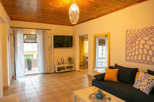Nikiforos Cottage