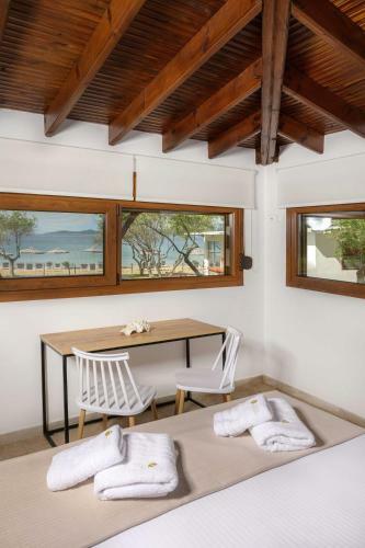 Komitsa Luxury Apartments