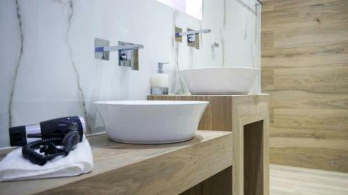 Charming 1-bed Apartment In Nea Moudania