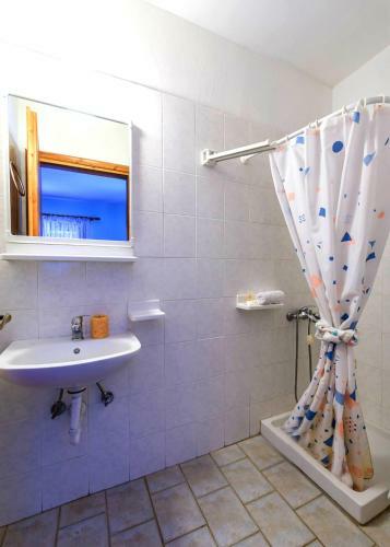 Hostal Guesthouse Alexandros