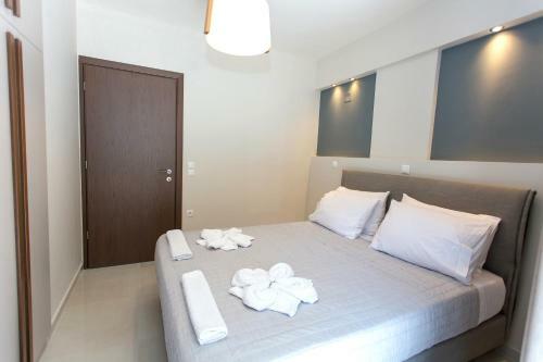 Moonline Maisonettes & Apartments