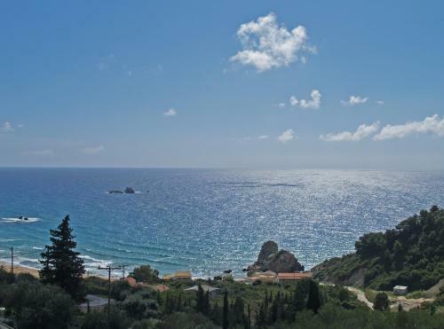 Apartamento Studios With Pool "adonis"