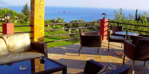 Apartamento Luxus Ferienwohnung In Pelekas Strand Mit Pool Adonis