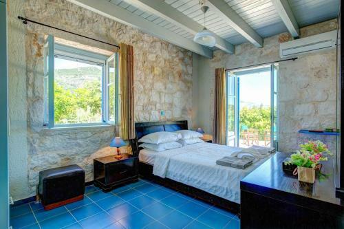 Perachori Villa Sleeps 4 Pool Air Con Wifi T604840