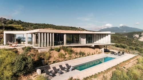 Unique Designer Villa Near Pylos