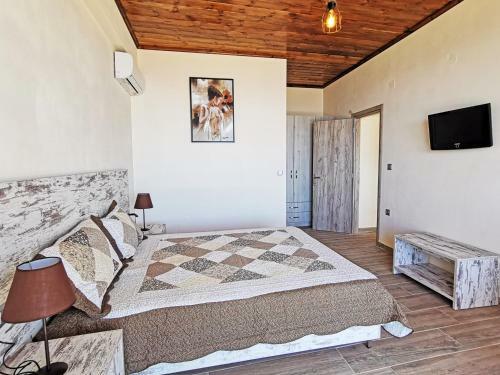 Souda Bay Cottage
