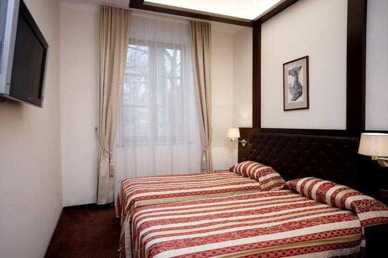 Hotel Amberton Cozy