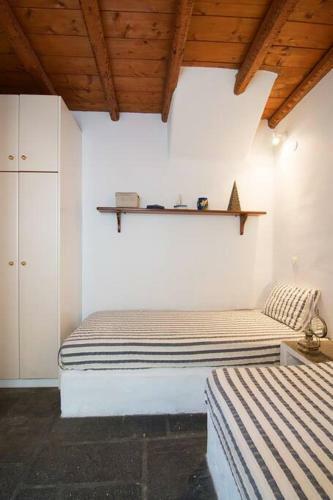 Stunning View House In Serifos