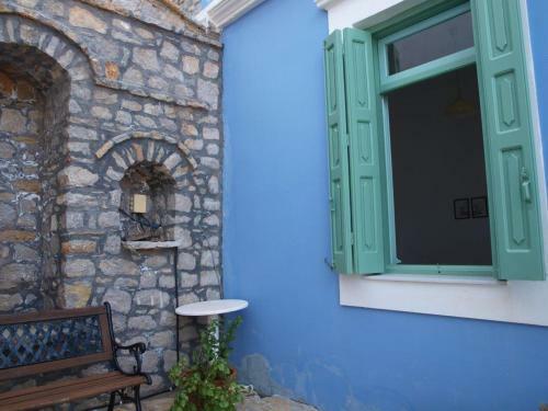 Andreas Apartments