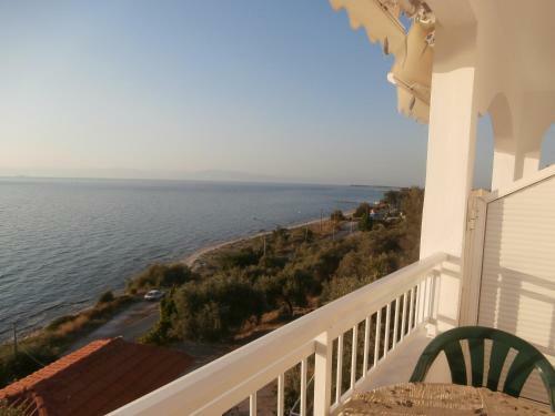 Apartamento Karantola Studios Kallirachi