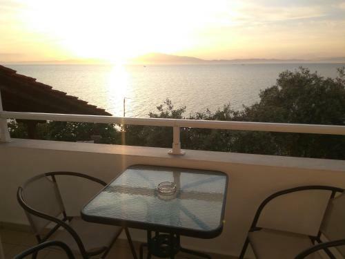 Apartamento Karantola Studios Kallirachi