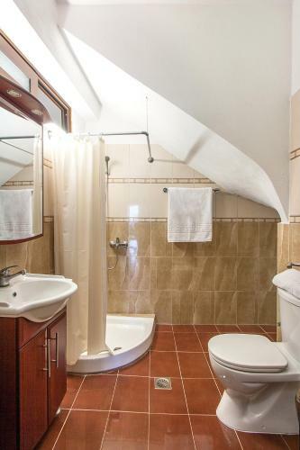 Luxury Townhouse And Town Apartment